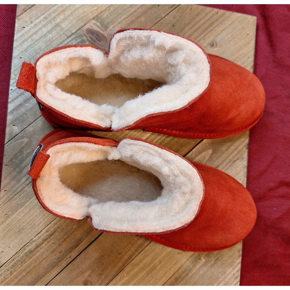 Bearpaw Women Rust Orange Suede Studded Ankle Boots Wool Blend Lining Size 8 - Picture 3 of 9